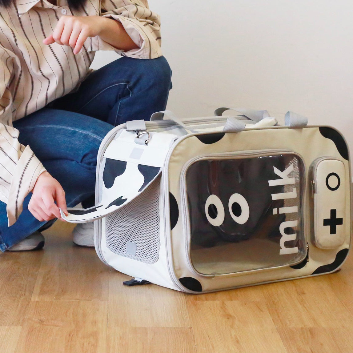 Dairy Cattle Trolley Case Cat Carrier Bag